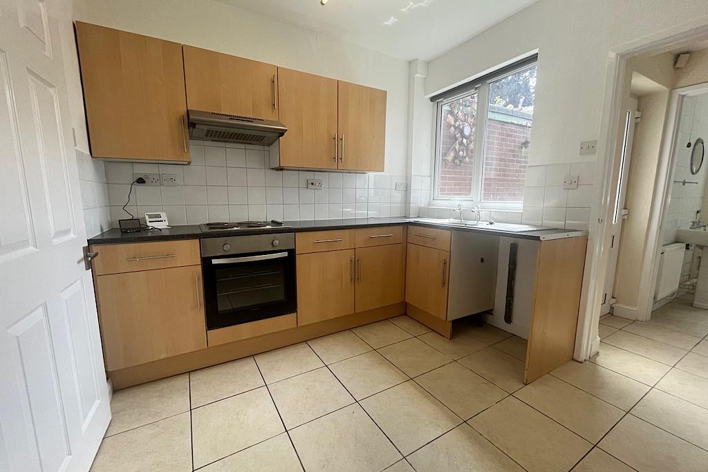 2 Upper Lord Street, Oswestry, SY11 1LT To Let